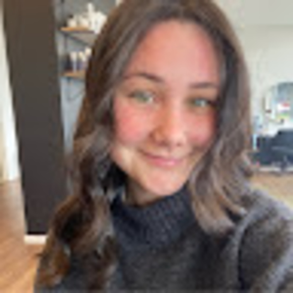 Meet your Posher, Lauren